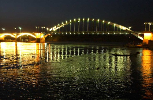 دانلود پاورپوینت استان خوزستان(با توضیحات کامل)