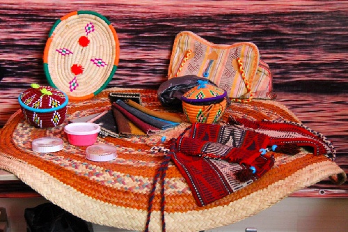 پاورپوینت صنایع دستی(بافت)درس کار و فناوری