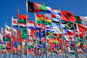 دانلود پاورپوینت نمادشناسی پرچم کشورهای جهان